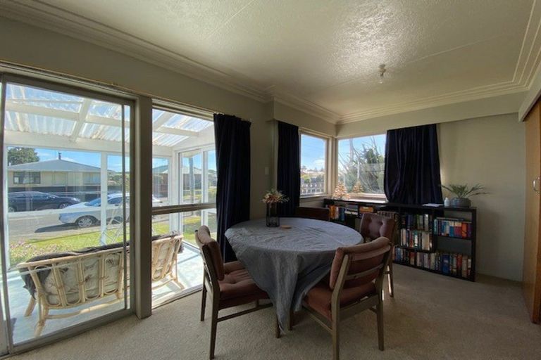 Photo of property in 91 Edinburgh Crescent, Waikiwi, Invercargill, 9810