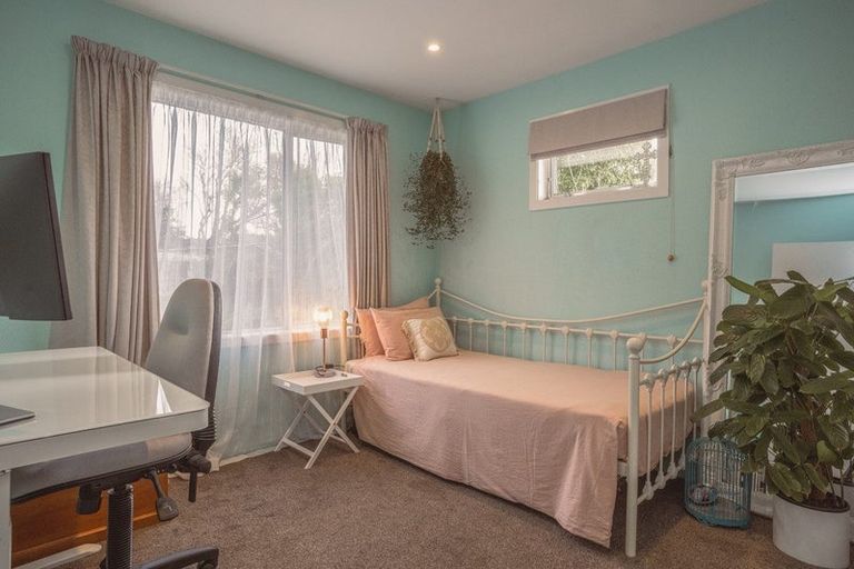 Photo of property in 6 Hilldale Place, Hillsborough, Christchurch, 8022