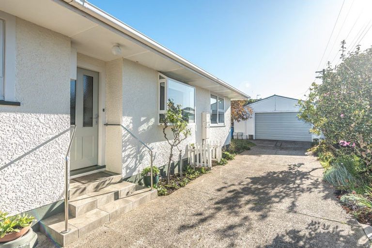 Photo of property in 64 Fitzherbert Avenue, Tawhero, Whanganui, 4501
