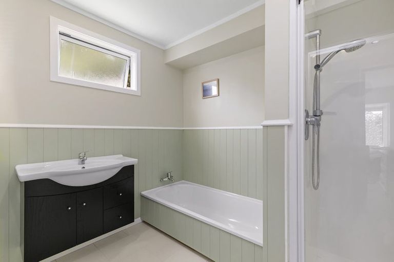 Photo of property in 43 Cleary Street, Waterloo, Lower Hutt, 5011