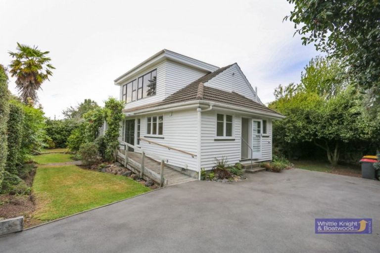 Photo of property in 56 Puriri Street, Riccarton, Christchurch, 8041