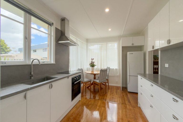 Photo of property in 118a Tamaki Road, Whangamata, 3620