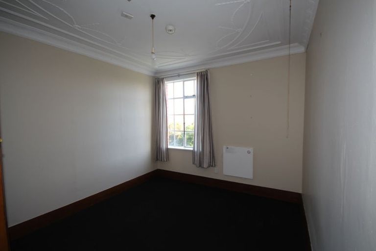 Photo of property in 17 Tomahawk Road, Andersons Bay, Dunedin, 9013