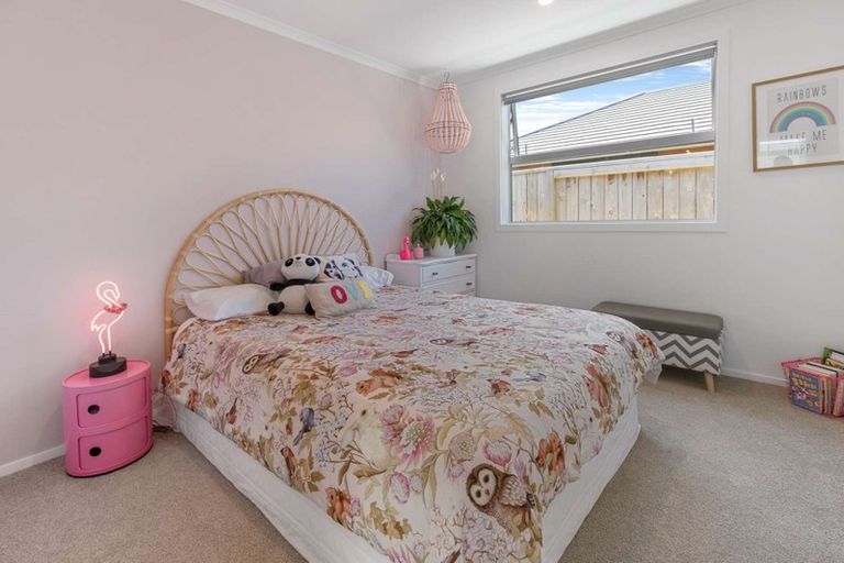 Photo of property in 29 Kotiate Street, Papamoa Beach, Papamoa, 3118