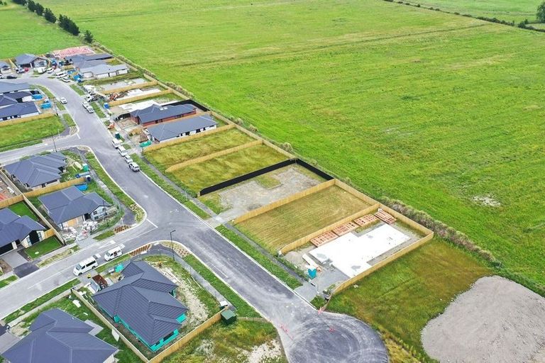 Photo of property in 73 Whitburn Avenue, Halswell, Christchurch, 8025