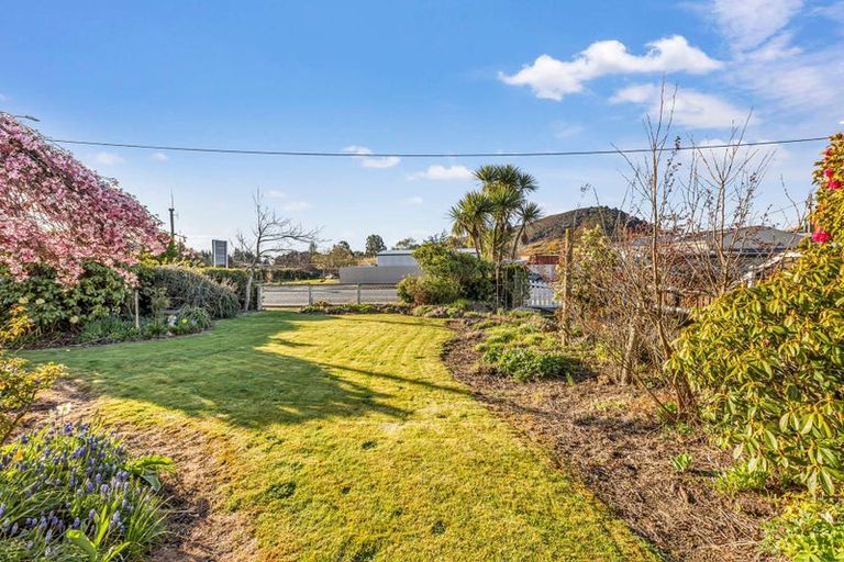 Photo of property in 17 Gorge Road, Clinton, 9534