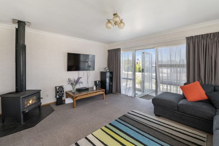 Photo of property in 38 York Street, Levin, 5510