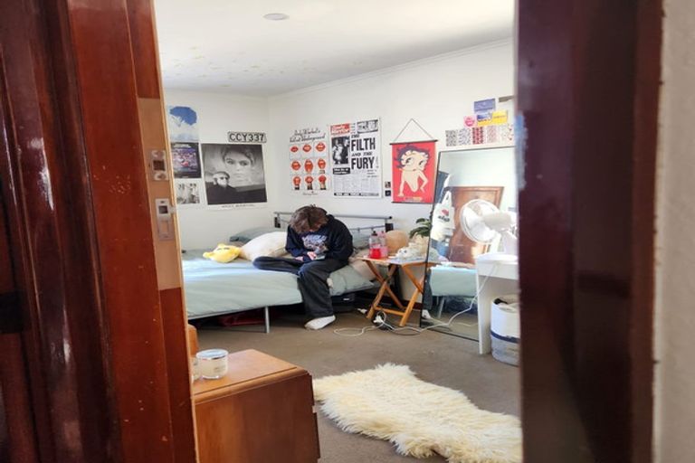 Photo of property in 77 Pirie Street, Mount Victoria, Wellington, 6011