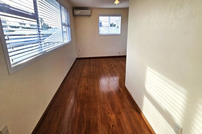 Photo of property in 15a Hall Road, Matua, Tauranga, 3110