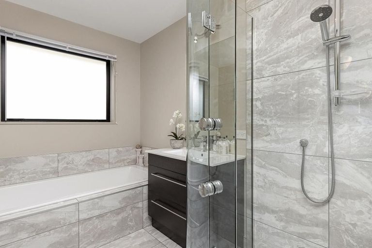 Photo of property in 2 Grigg Drive, Witherlea, Blenheim, 7201