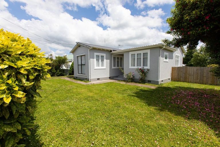 Photo of property in 6 Edinburgh Street, Dannevirke, 4930