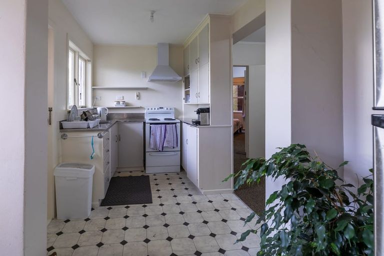 Photo of property in 265 Titirangi Road, Titirangi, Auckland, 0604