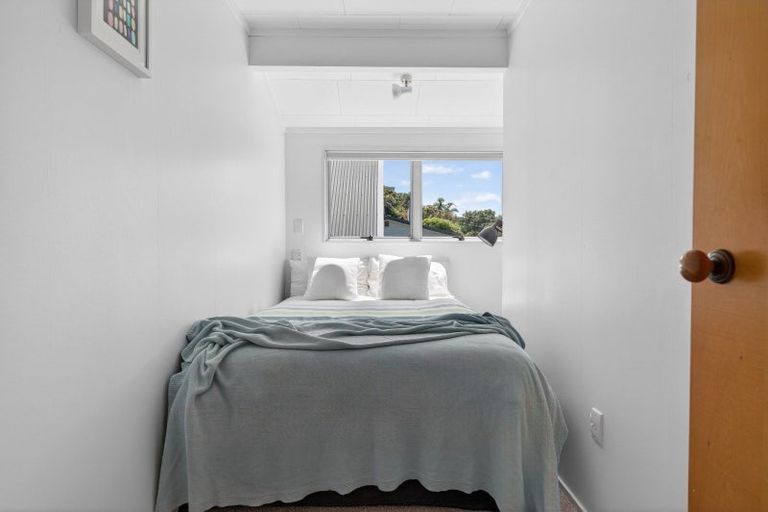 Photo of property in 11 Wintle Street, Mangawhai Heads, Mangawhai, 0505