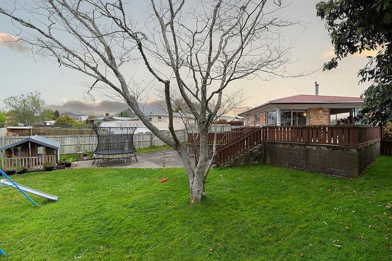 Photo of property in 8 Elliott Crescent, Owhata, Rotorua, 3010