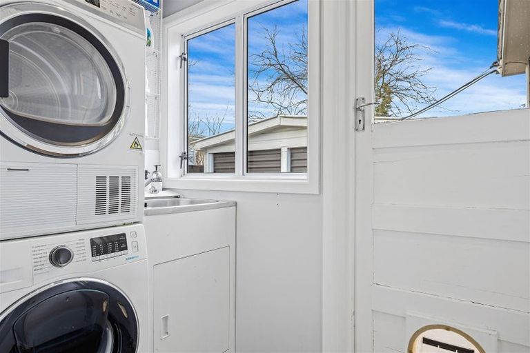 Photo of property in 30 Saint James Avenue, Papanui, Christchurch, 8053