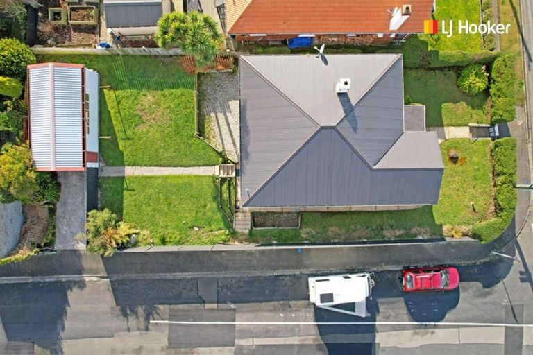 Photo of property in 98 Middleton Road, Kew, Dunedin, 9012