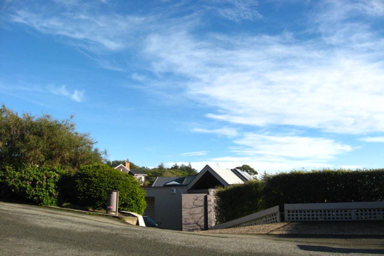 Photo of property in 13 Takahe Drive, Cashmere, Christchurch, 8022