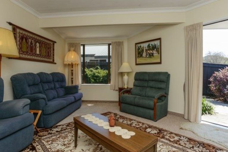 Photo of property in 41 Whiting Crescent, Greenmeadows, Napier, 4112