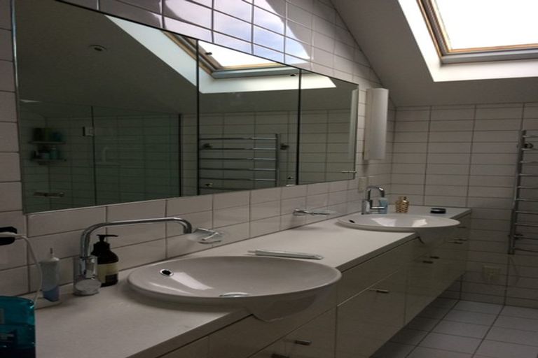 Photo of property in 33e Cranmer Square, Christchurch Central, Christchurch, 8013