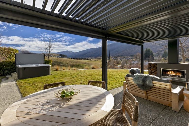 Photo of property in Millbrook Resort, 22 Ayrburn Ridge, Arrowtown, 9371