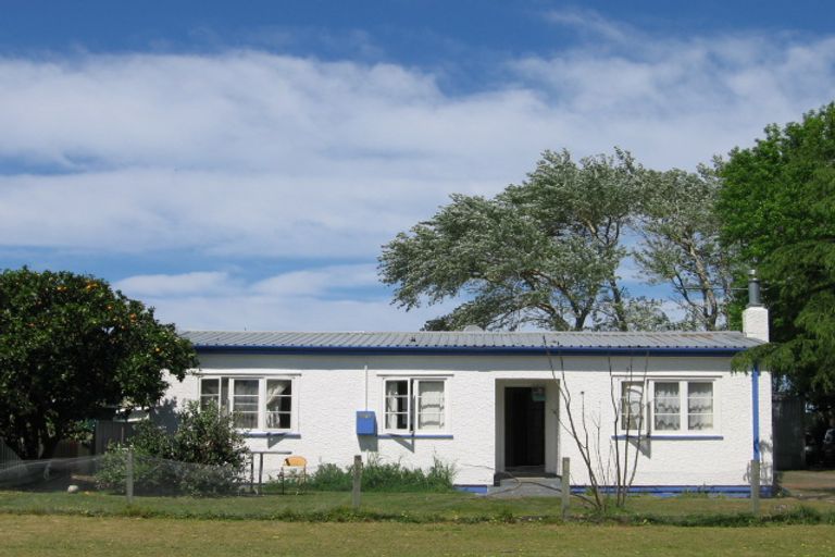 Photo of property in 2 Aerodrome Road, Elgin, Gisborne, 4010