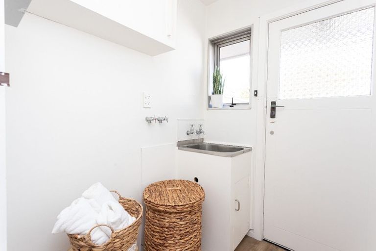 Photo of property in 42 Mays Road, St Albans, Christchurch, 8052