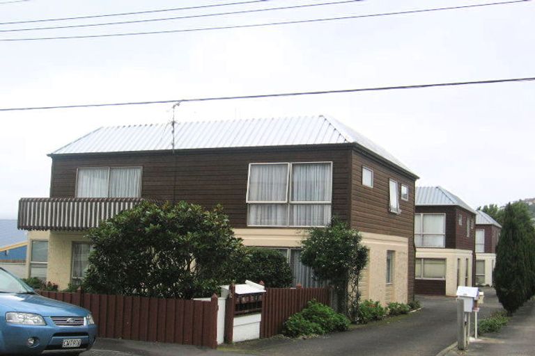 Photo of property in 4/19 Phillip Street, Johnsonville, Wellington, 6037