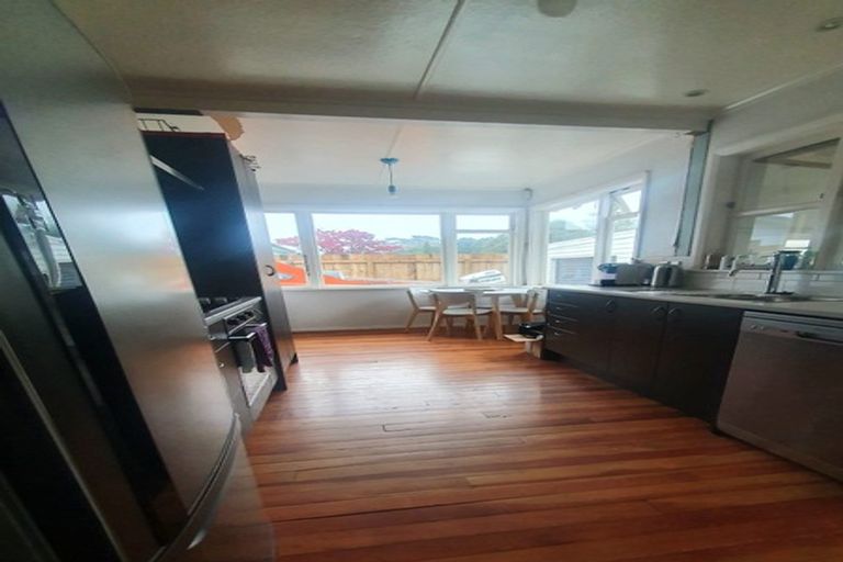 Photo of property in 5 Repo Street, Paraparaumu, 5032