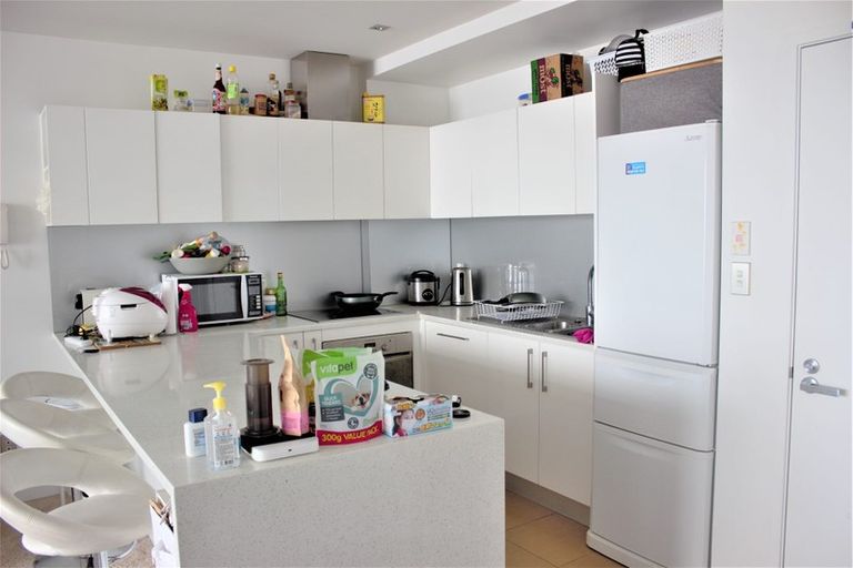 Photo of property in Maison Apartments, 106/16 Huron Street, Takapuna, Auckland, 0622