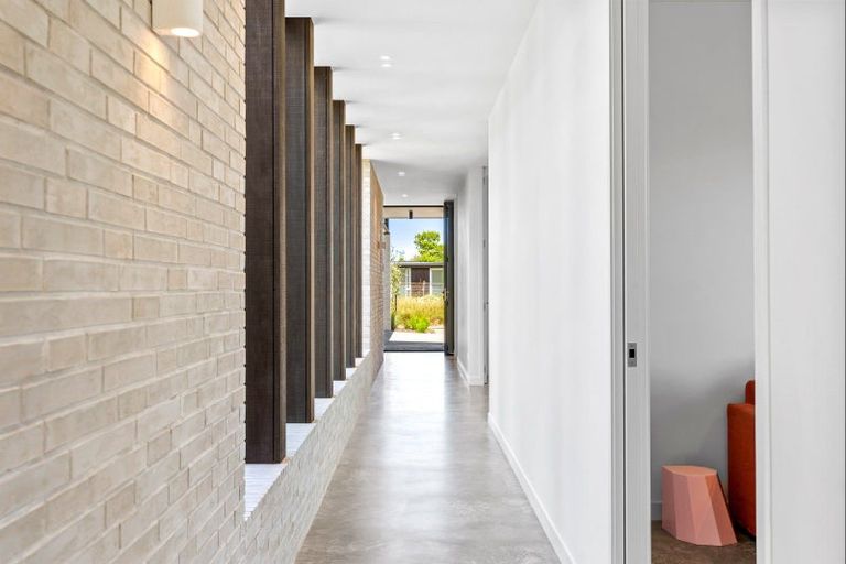 Photo of property in 7 Kewini Grove, Matakana, 0985