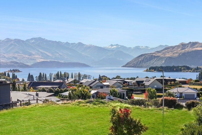 Photo of property in 63 West Meadows Drive, Wanaka, 9305