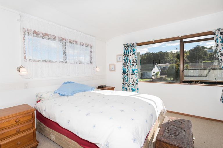 Photo of property in 9 Mako Lane, Paihia, 0200