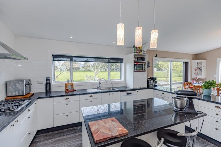 Photo of property in 362 Wiltons Road, West Taratahi, Carterton, 5791