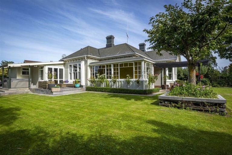 Photo of property in 22 Mckenzie Street, Geraldine, 7930