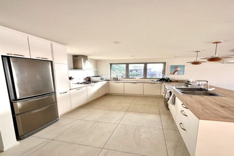 Photo of property in 42 Main Road, Mount Pleasant, Christchurch, 8081