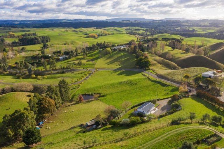 Photo of property in 1841 Dartmoor Road, Dartmoor, Napier, 4186