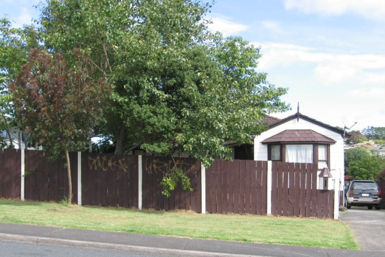 Photo of property in 34 Farwood Drive, Henderson, Auckland, 0612