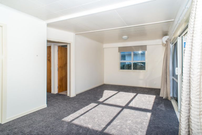 Photo of property in 30 Turenne Street, Inner Kaiti, Gisborne, 4010