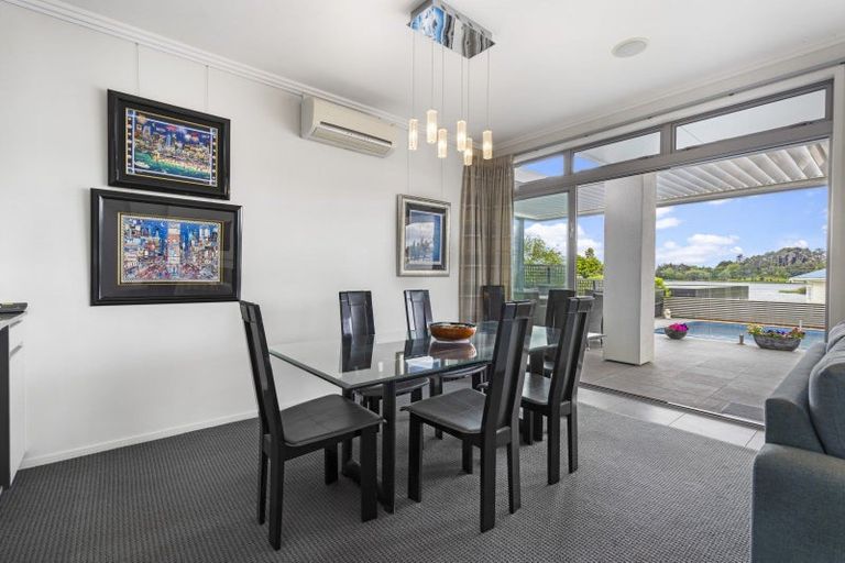 Photo of property in 34 Lake Crescent, Hamilton Lake, Hamilton, 3204