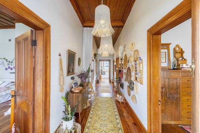 Photo of property in 1 Russell Street, Otane, 4202