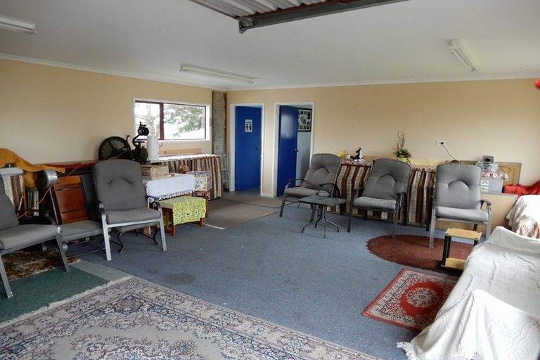 Photo of property in 5 Julian Street, Eltham, 4322