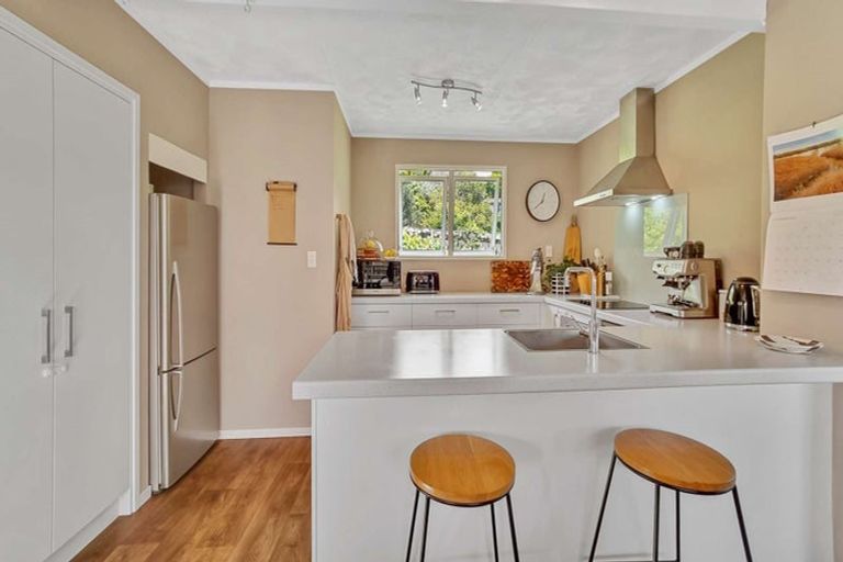 Photo of property in 3 Westbourne Avenue, Pomare, Rotorua, 3015