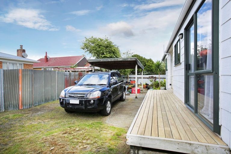 Photo of property in 2/8 Freyberg Crescent, Pukekohe, 2120