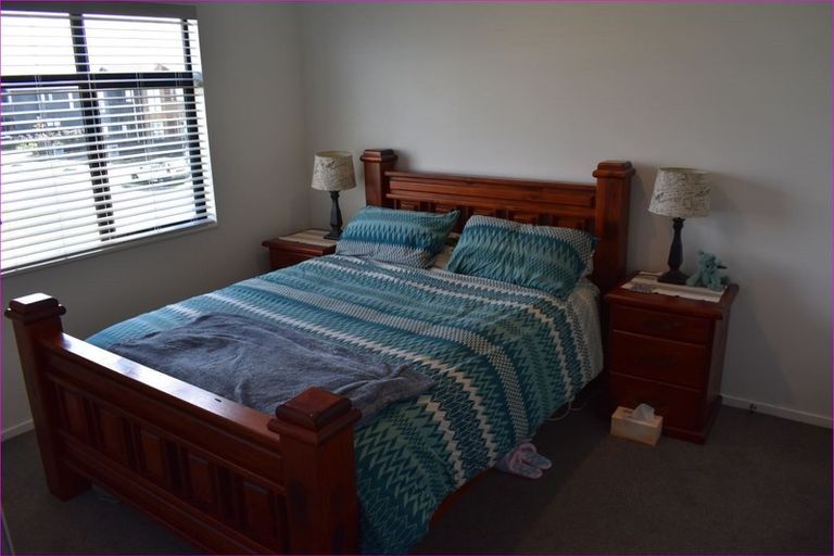 Photo of property in 5 Alliance Lane, Papakura, 2110