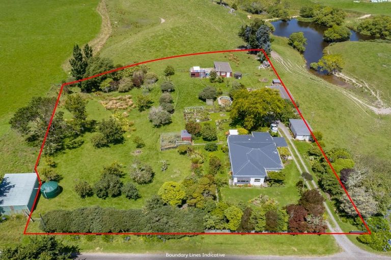 Photo of property in 26 Post Office Road, Mangapakeha, Masterton, 5872