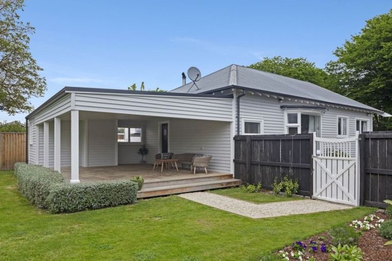 Photo of property in 14 Severn Street, St Albans, Christchurch, 8014