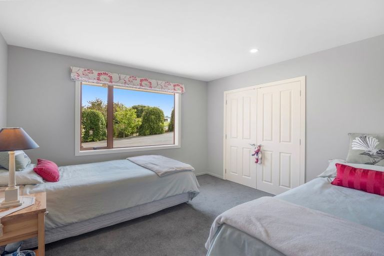 Photo of property in 33 Essex Street, Weston, Oamaru, 9401