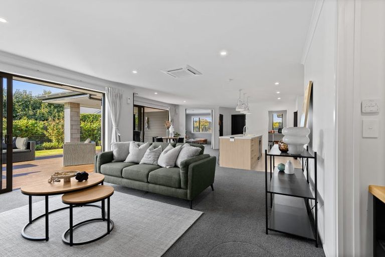 Photo of property in 102 Ledbury Drive, Rolleston, 7615