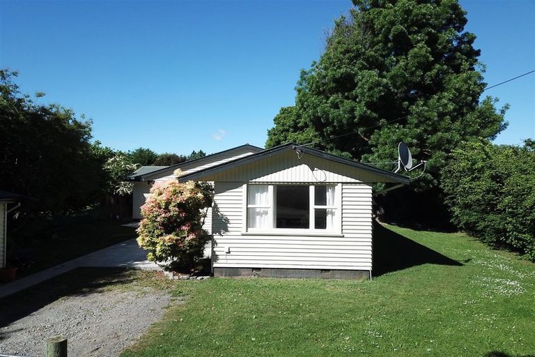 Photo of property in 12 Tekoa Street, Waiau, 7332