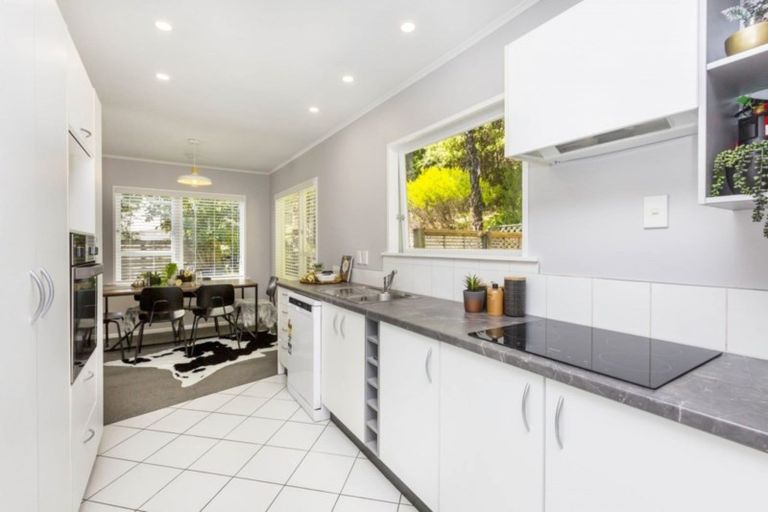 Photo of property in 54 Ngahere Street, Stokes Valley, Lower Hutt, 5019